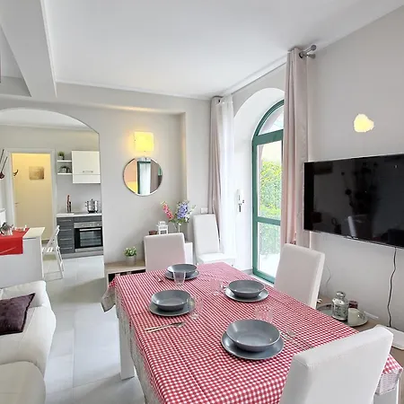 Diamond Lake Como Appartement